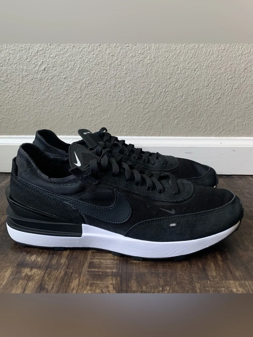 Nike Waffle One Black White Men Shoes - Size 12